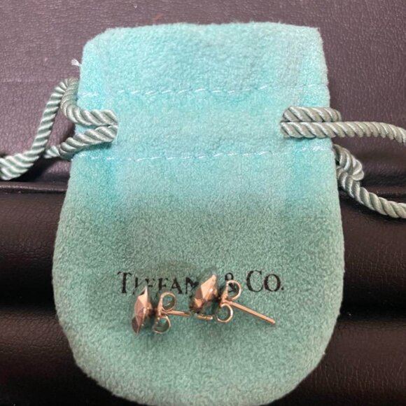 Tiffany & Co. Platinum Elsa Peretti 2ct Round Faceted Stud Earrings – Rare - Picture 2 of 11